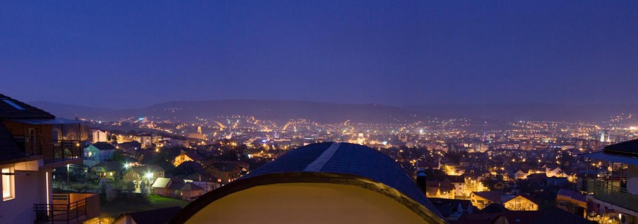 Cabrio Apart Hotel Клуж-Напока Экстерьер фото