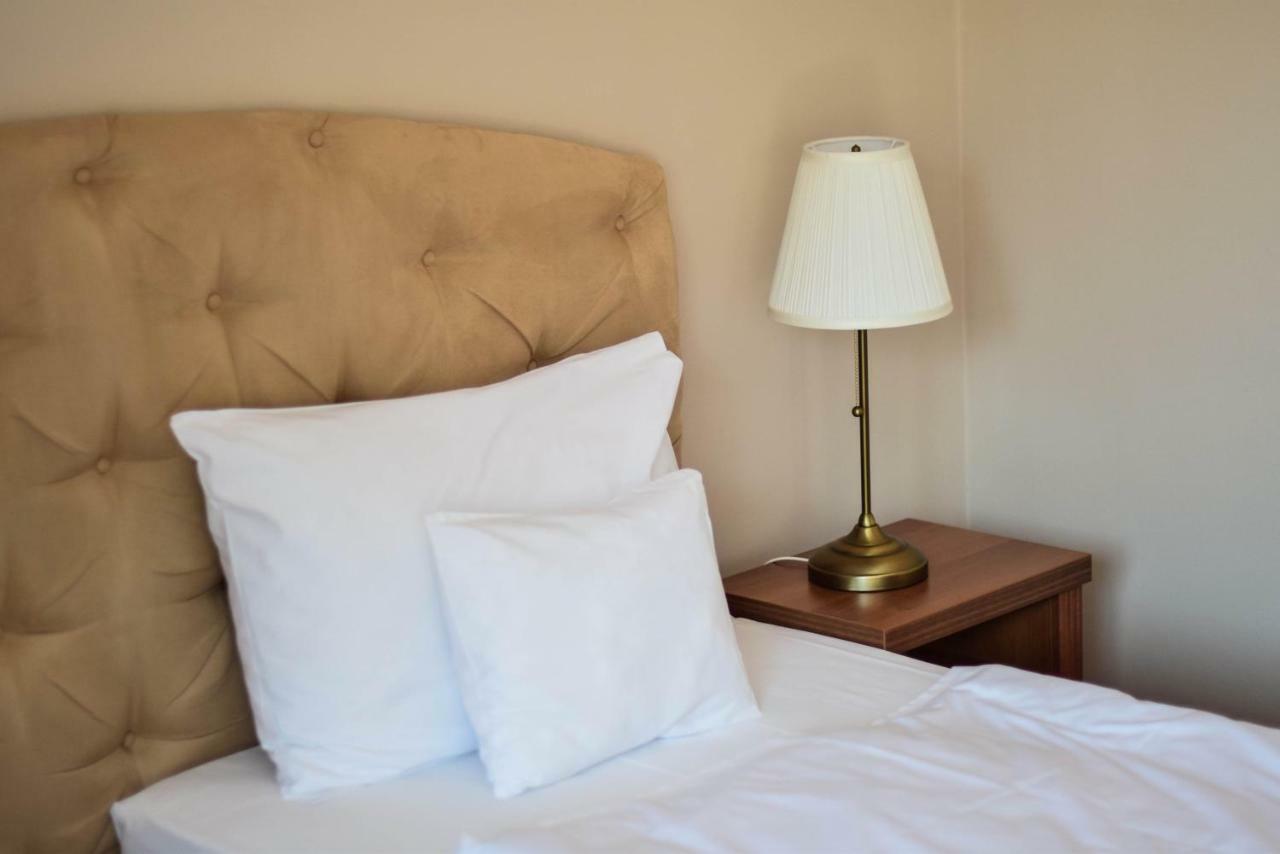 Cabrio Apart Hotel Клуж-Напока Экстерьер фото