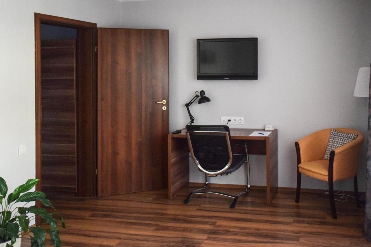 Cabrio Apart Hotel Клуж-Напока Экстерьер фото