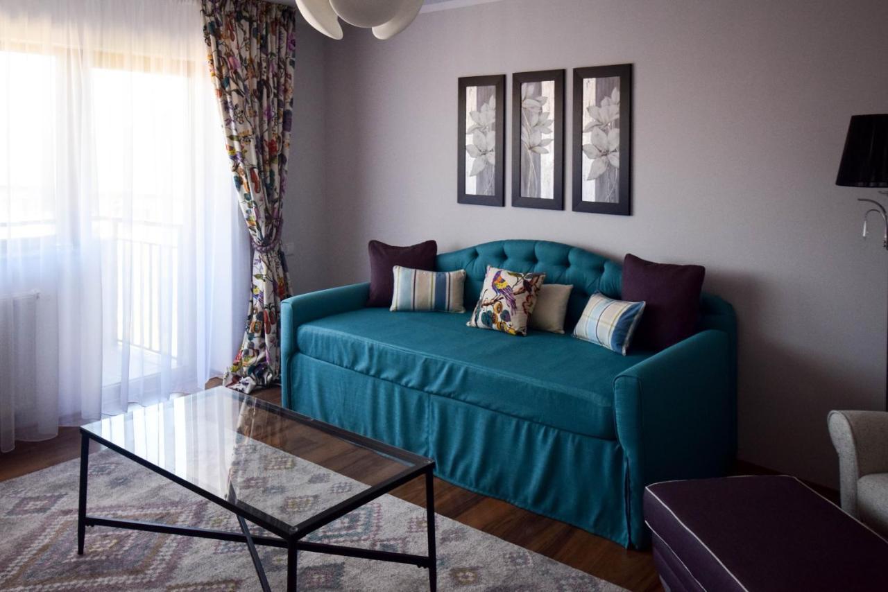 Cabrio Apart Hotel Клуж-Напока Экстерьер фото
